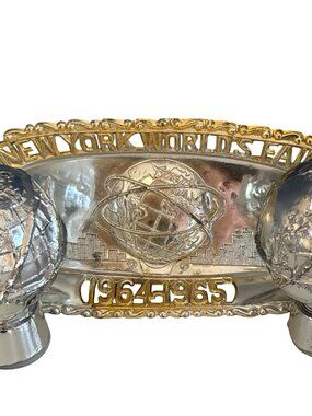 Vintage 1964 1965 New York World’s Fair Salt Pepper Set Unisphere Base Mid Centu